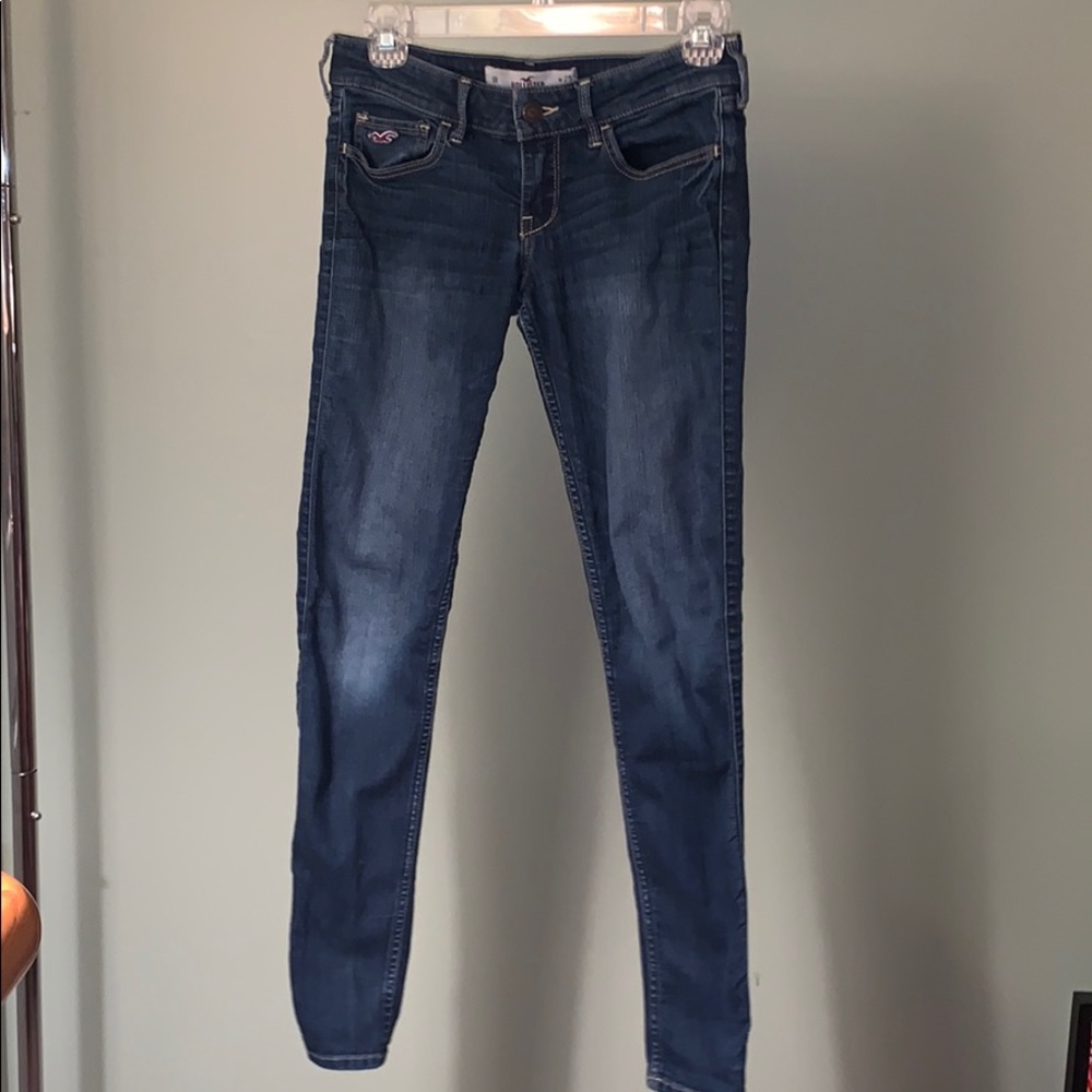 Hollister skinny jeans.